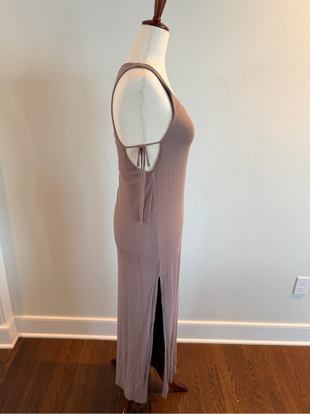 Privacy Please Ribbed Maxi Dress - Picture 2 of 4
